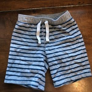 Lot of boys shorts *MORE PICTURES INSIDE!!*